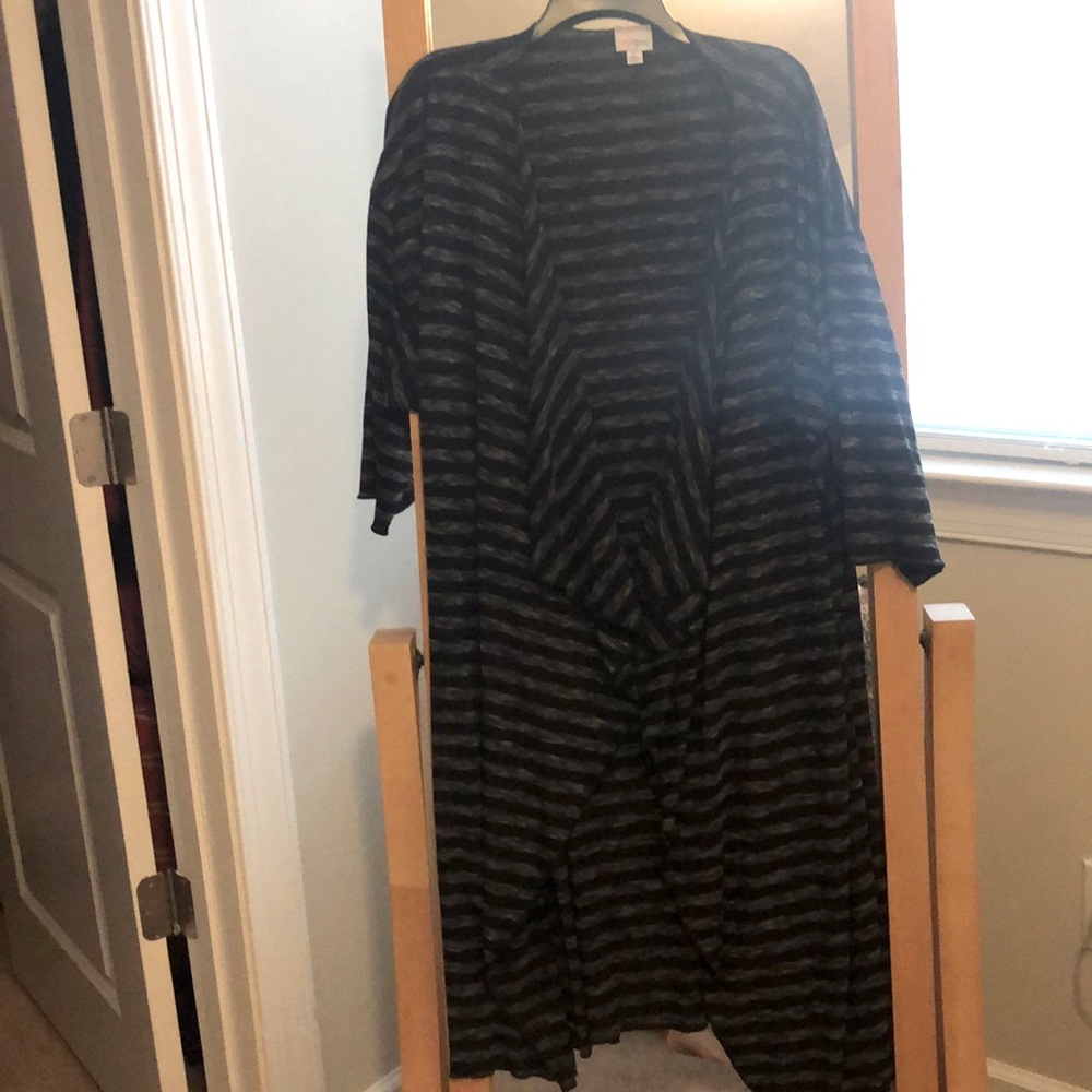 Lularoe Shirley